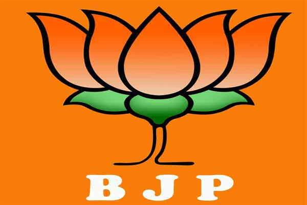 Shivraj Chouhan steps down; decks cleared for Congress govt in Madhya Pradesh