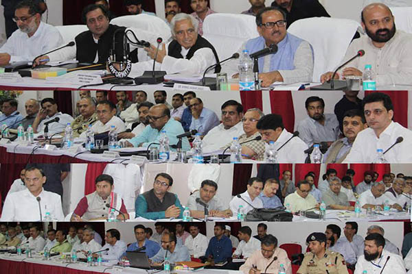 CM chairs DDB meetings of Doda, Kishtwar