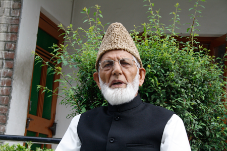 Hurriyat (G) concerned over arrest of labourers