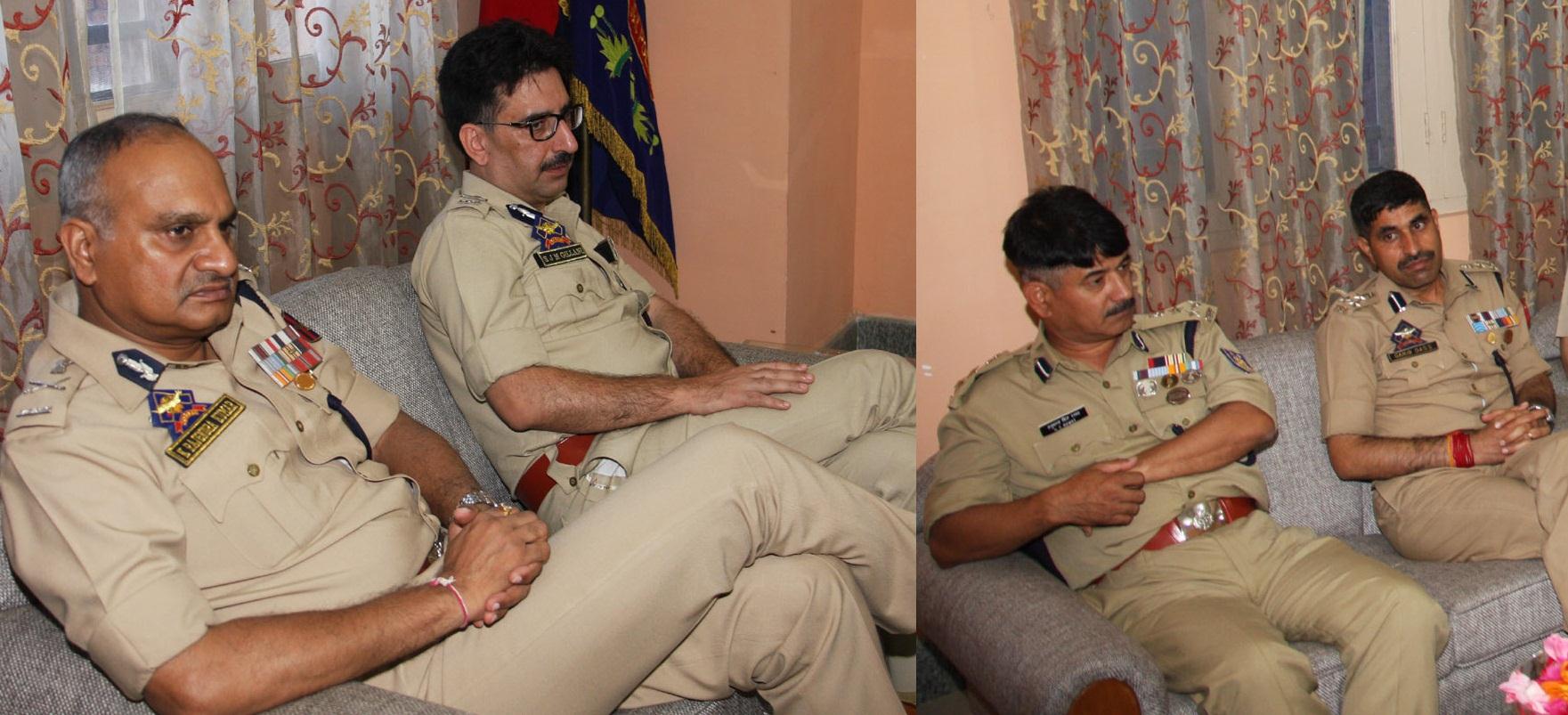 Rajendra visits Baramulla, Bandipora; Reviews security scenario
