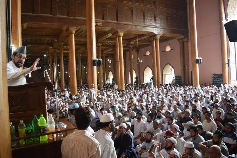 Road to prosperity of subcontinent passes through Kashmir: Mirwaiz