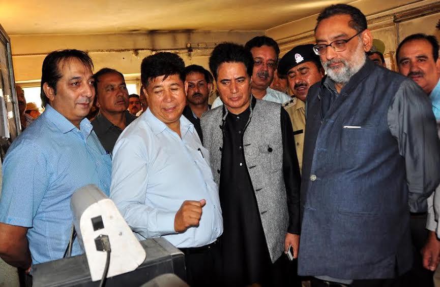 Drabu inspects work on highway tunnel, reviews functioning of Lower Munda toll plaza