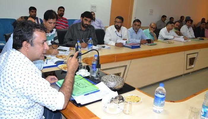 Zulfkar directs for checking discrepancy of electric bills