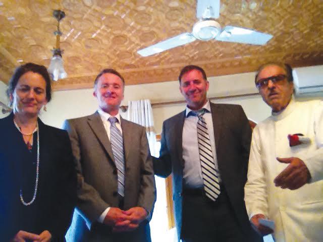 US Senate members call on Prof Soz
