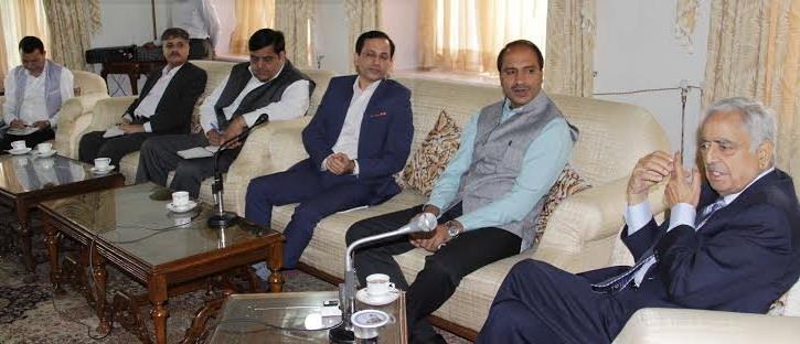 Pick-out best technology in solid waste management within a month: CM to H&UDD
