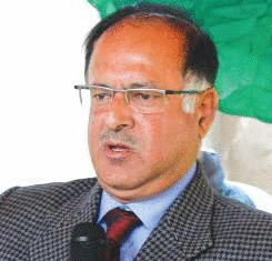 Karra seeks FIR against BJP MLAs for assaulting Rashid