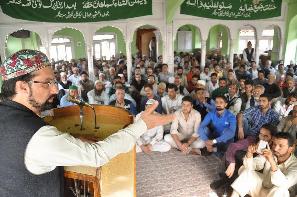 Youm-e-Aseeran, Youm-e-Istiklal resolution on release of political prisoners presented