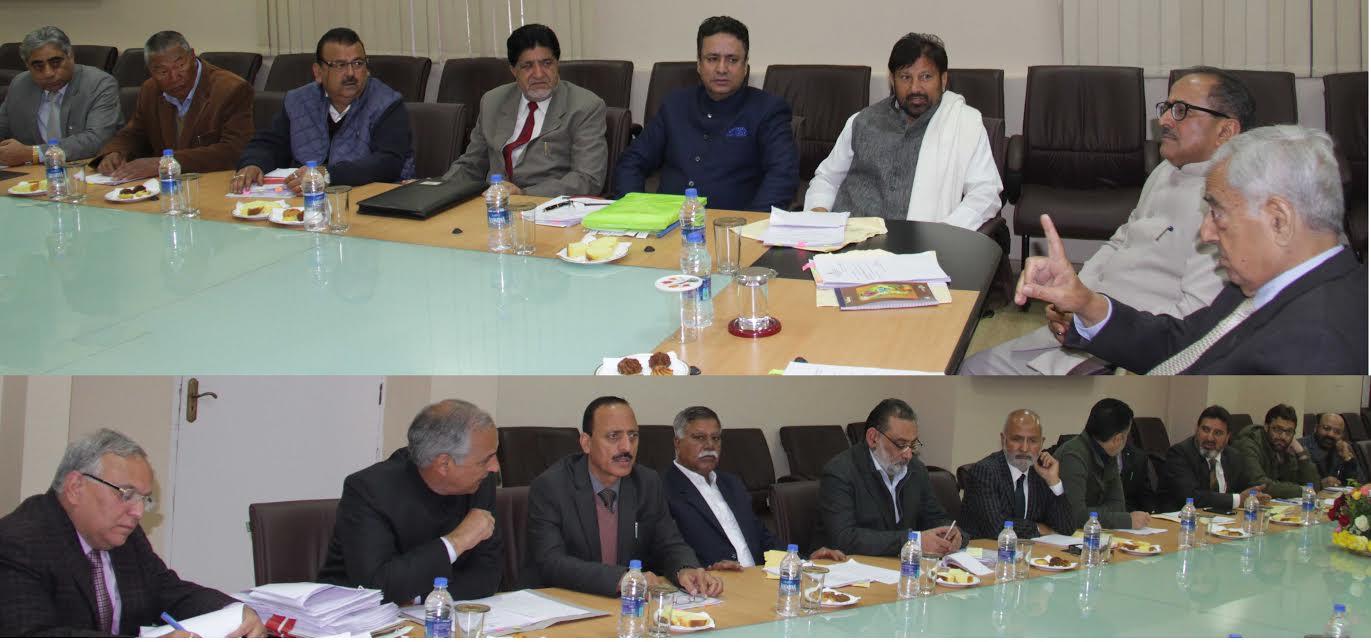 Cabinet passes resolution in one voice expressing deep shock over tragic death of Zahid