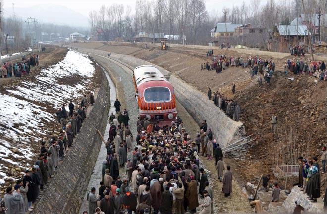 South Kashmir residents block rail line demanding halt station