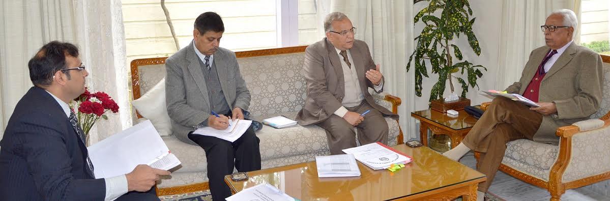 Guv reviews preparedness for implementing NFSA