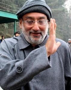Drabu meeting Rajnath for safety of Kashmiri students