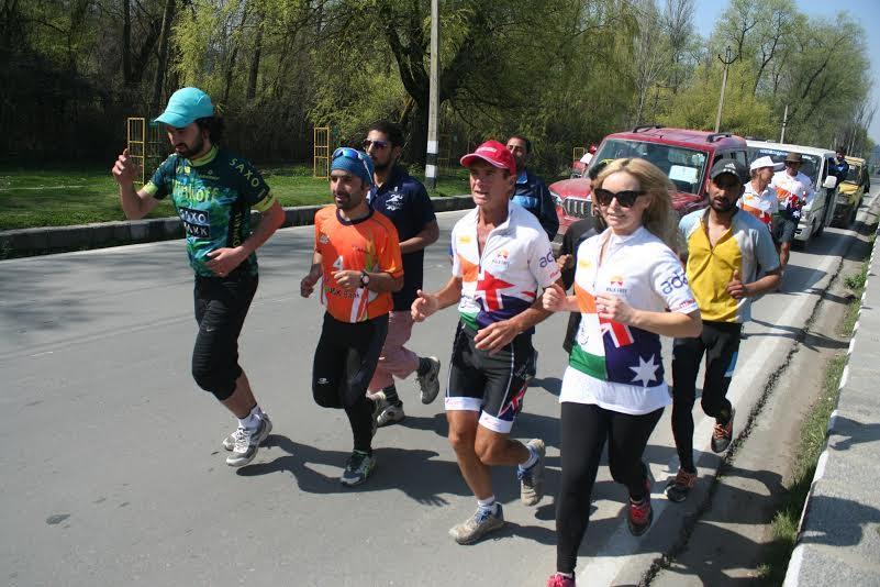 4000 km Spirit of India Run culminates at Nishat Garden
