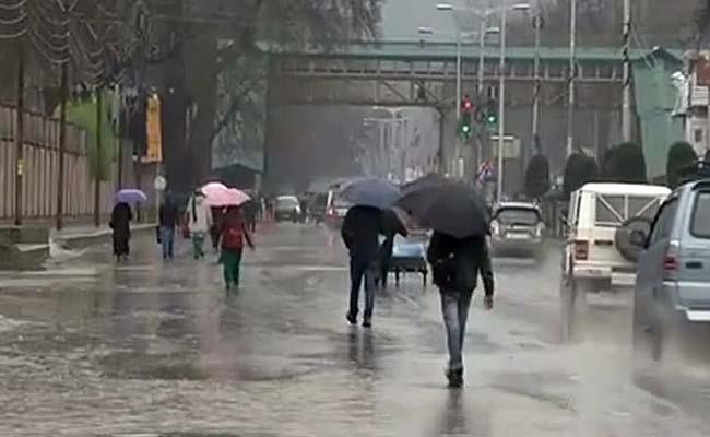Weatherman forecasts rain till Apr 4