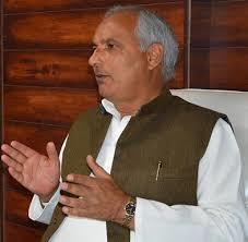Road macdamisation in Valley to begin after May 25: R&B minister