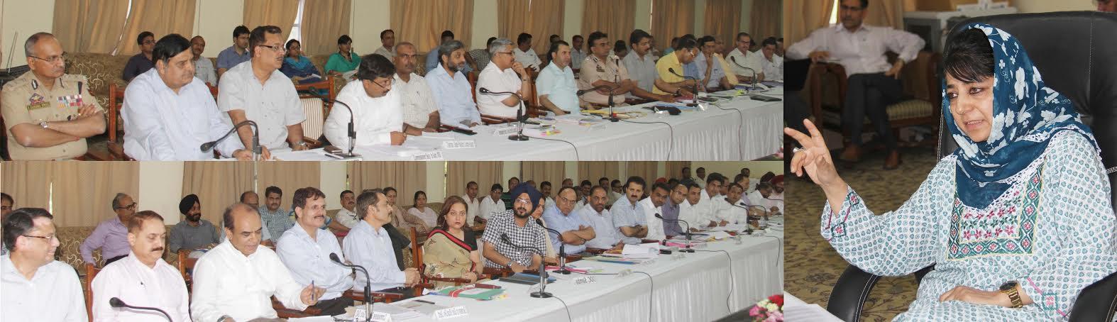 CM reviews progress of development projects in Jammu