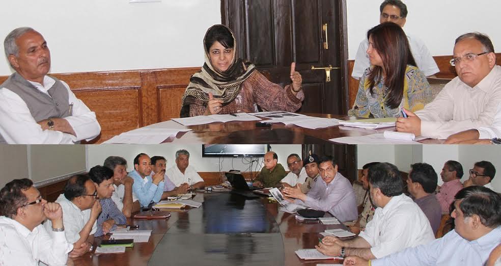 CM reviews traffic management, mobility plan for Srinagar