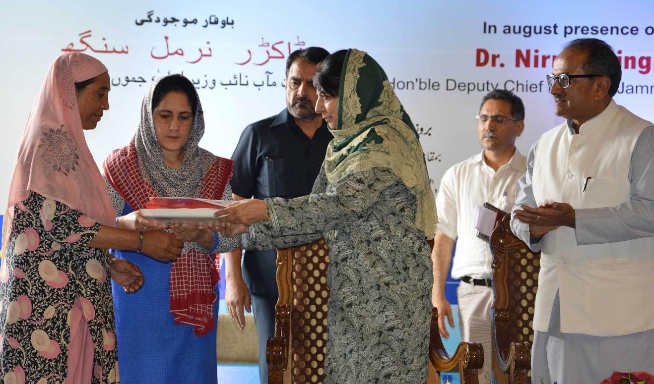 Shutting down doors for dialogue not in JK’s interest: Mehbooba