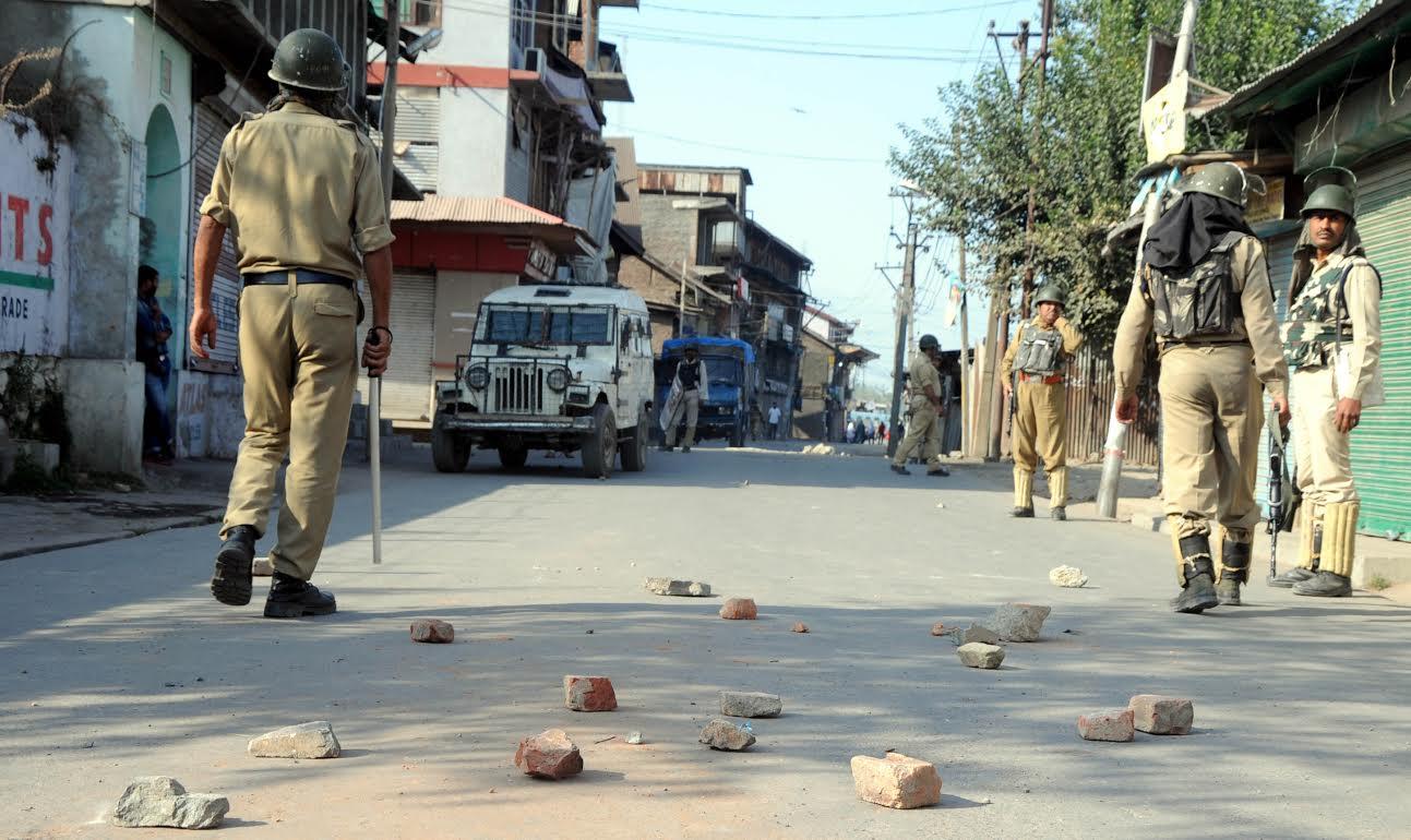 Day 88; clashes, protests, shutdown continues in Kashmir