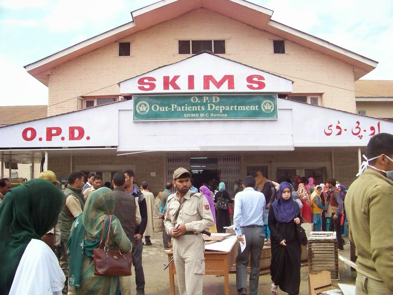 Overburdened junior doctors handle critical patients at JVC hospital