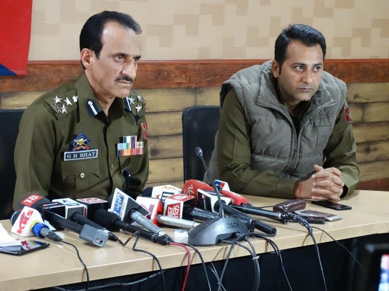 15 persons involved in burning vehicles arrested: DIG Bhat