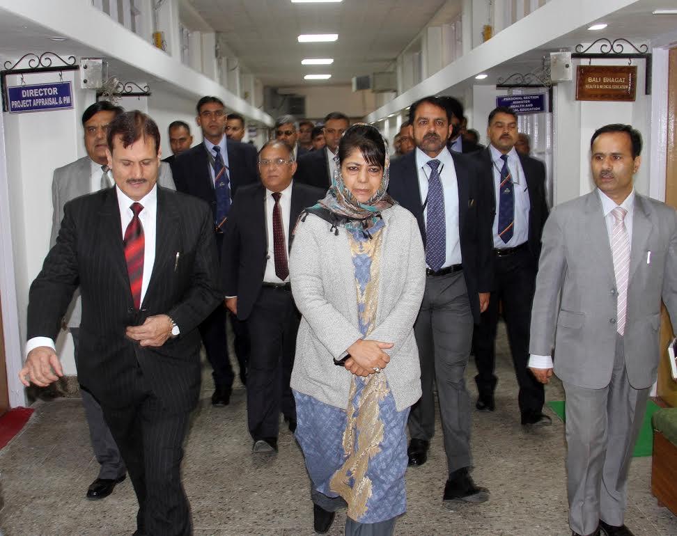 CM chairs Council of Ministers meeting