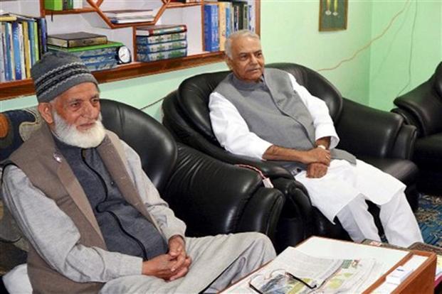 Yashwant Sinha led delegation suggest PDP-BJP Govt to initiate dialogue with all stakeholders in Valley