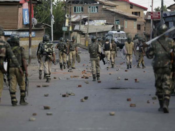 More security companies sent to South Kashmir