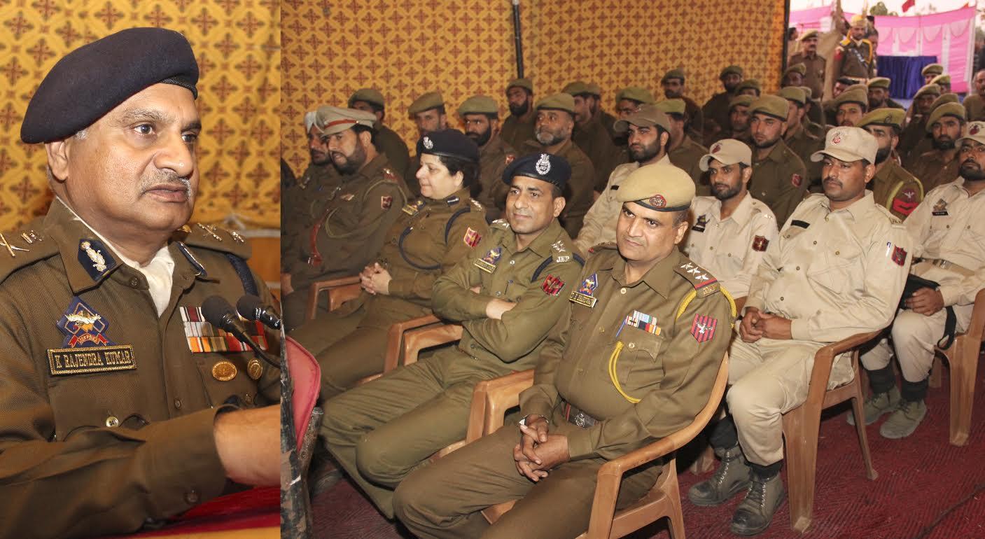 DGP inspects CTC Sujwan, addresses trainees