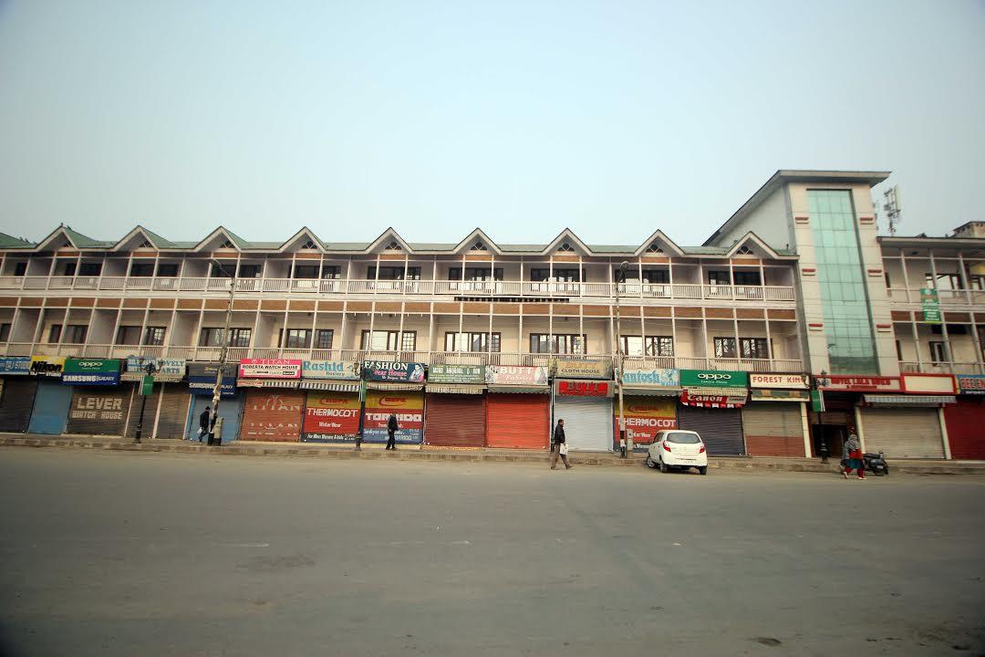 Valley shuts against issuing certificates to WPRs