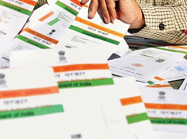 10 Lac Aadhar Enrolment forms pending in JK