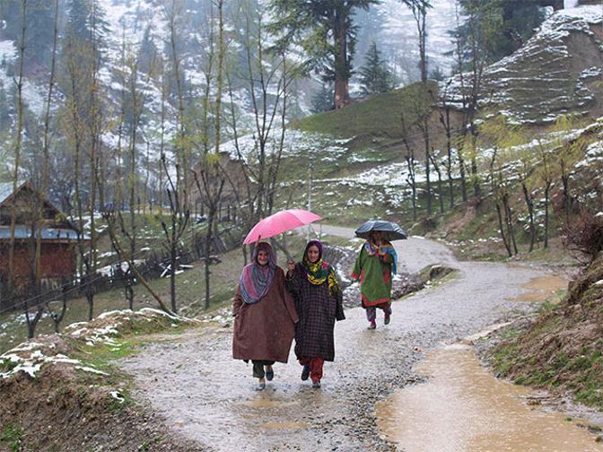 Unprecedented Snowfall for Kashmir, Rainfall for Jammu: MeT