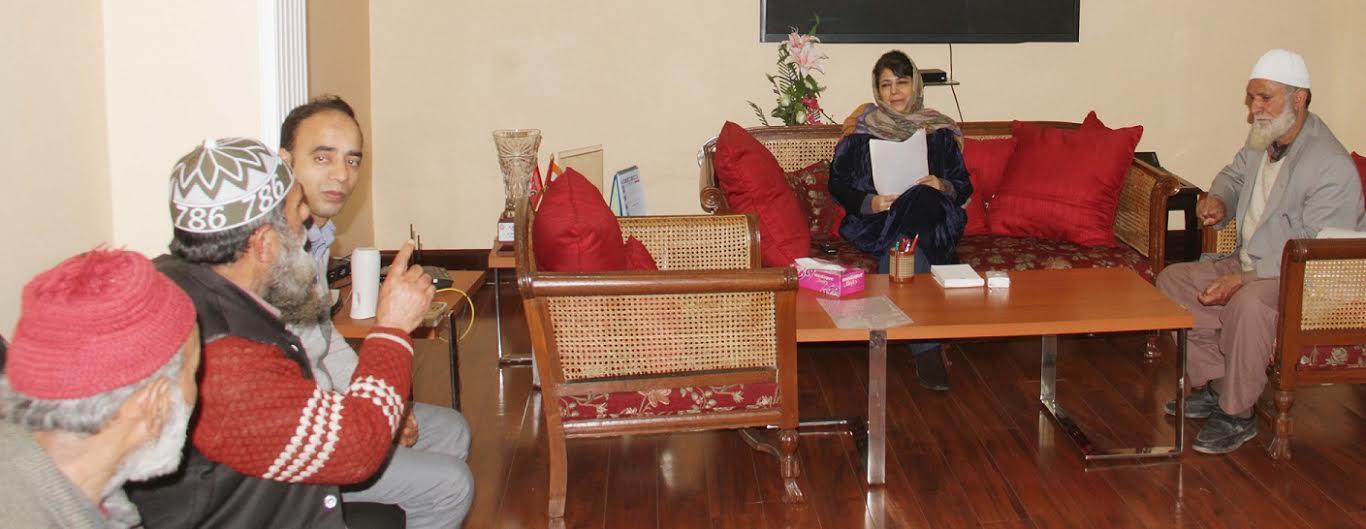 Pakherpora deputation meets CM