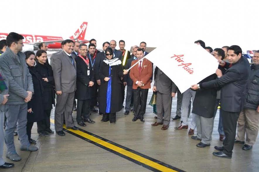 Air Asia launches Srinagar operations