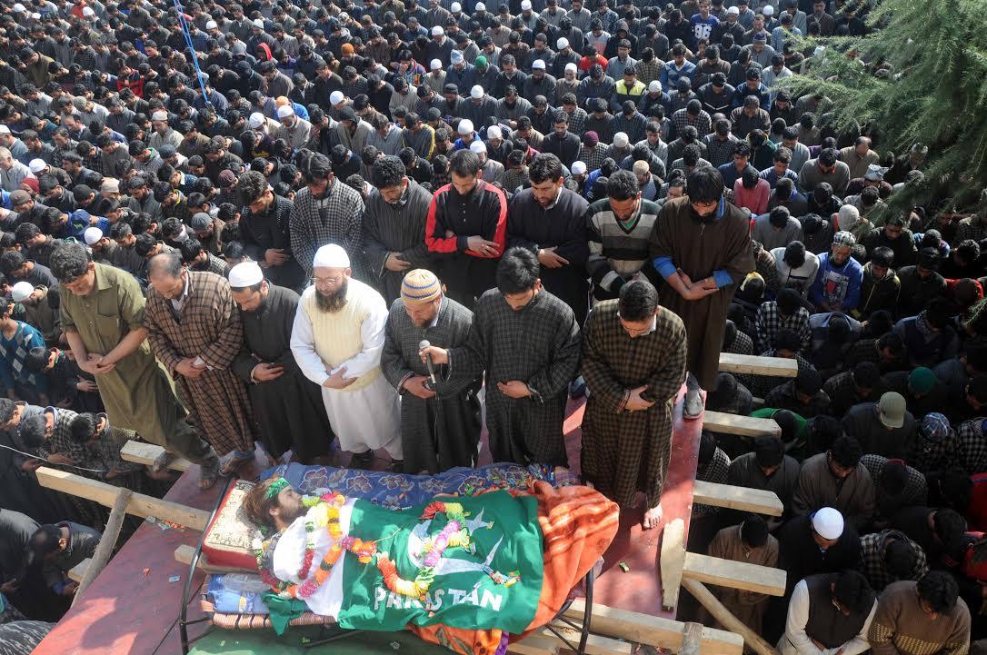 Slain Hizb militants laid to rest