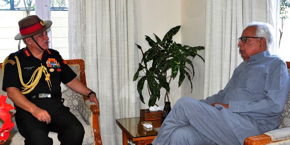 Army Chief meets Governor