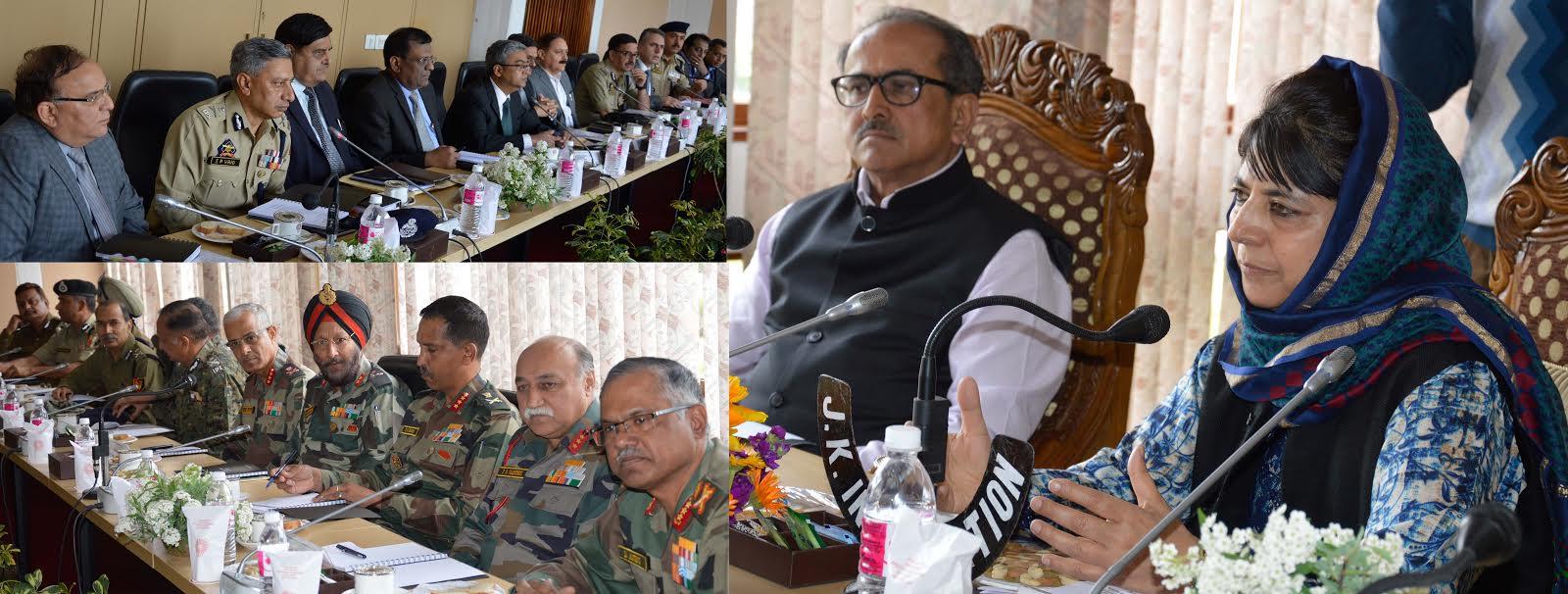 CM chairs UHQ meet, asks security agencies to undertake youth counseling, avoid collateral damage