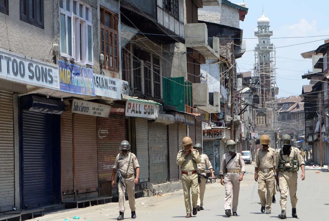 Sabzar’s killing: Tense situation prevails in Kashmir