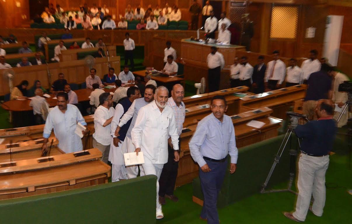 Congress stages walk out of Legislative Council