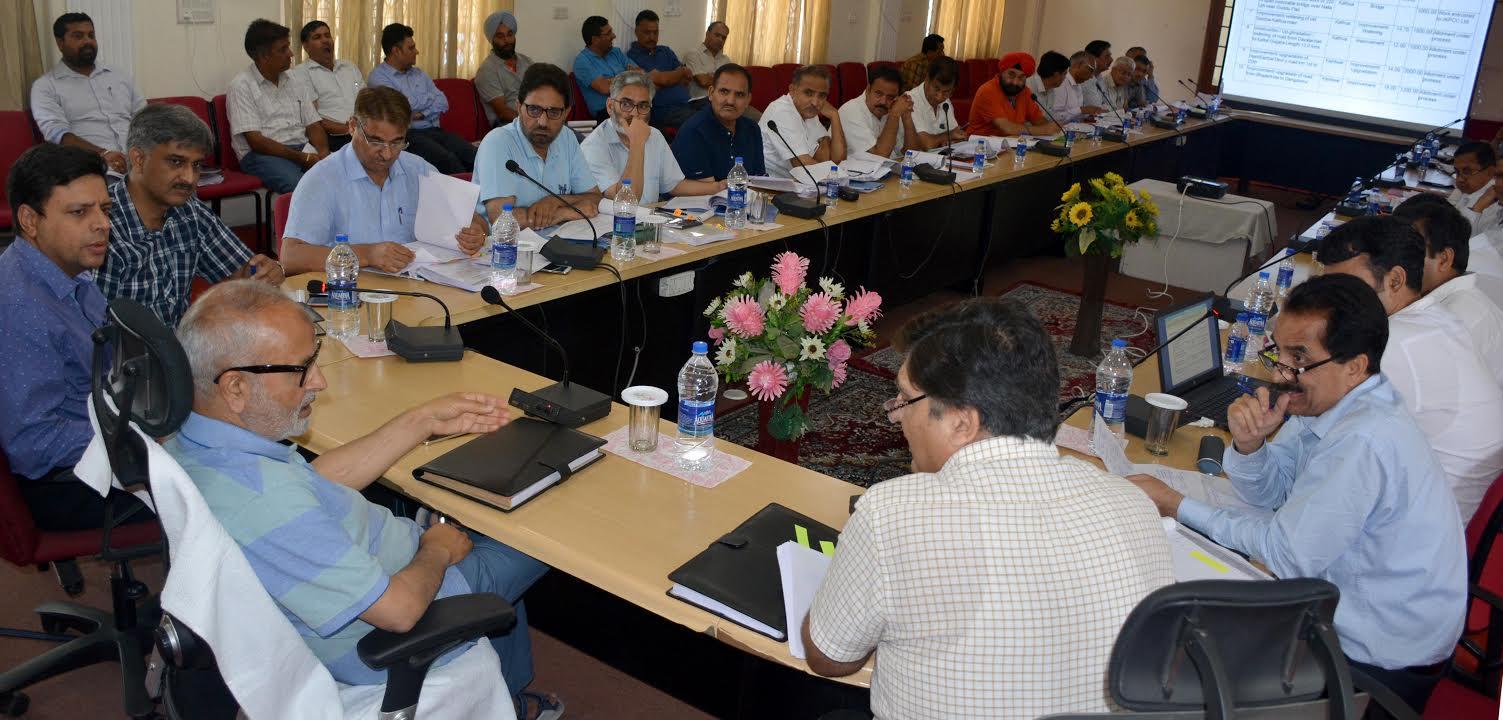 Naeem Akhtar reviews progress on mega R&B projects in Jammu region