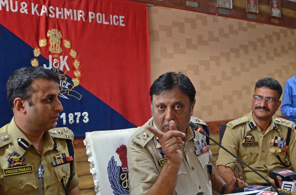 Police busts LeT module in South Kashmir