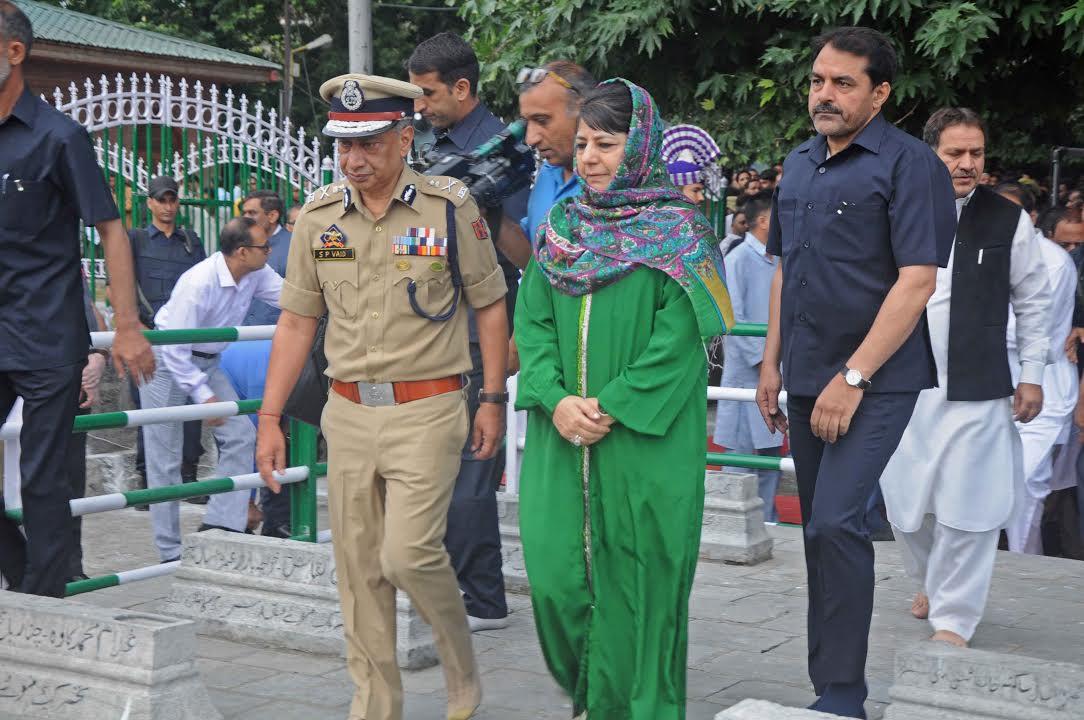 We should struggle to bring back that Kashmir for which martyrs laid their lives: Mehbooba on July 13 martyrs day