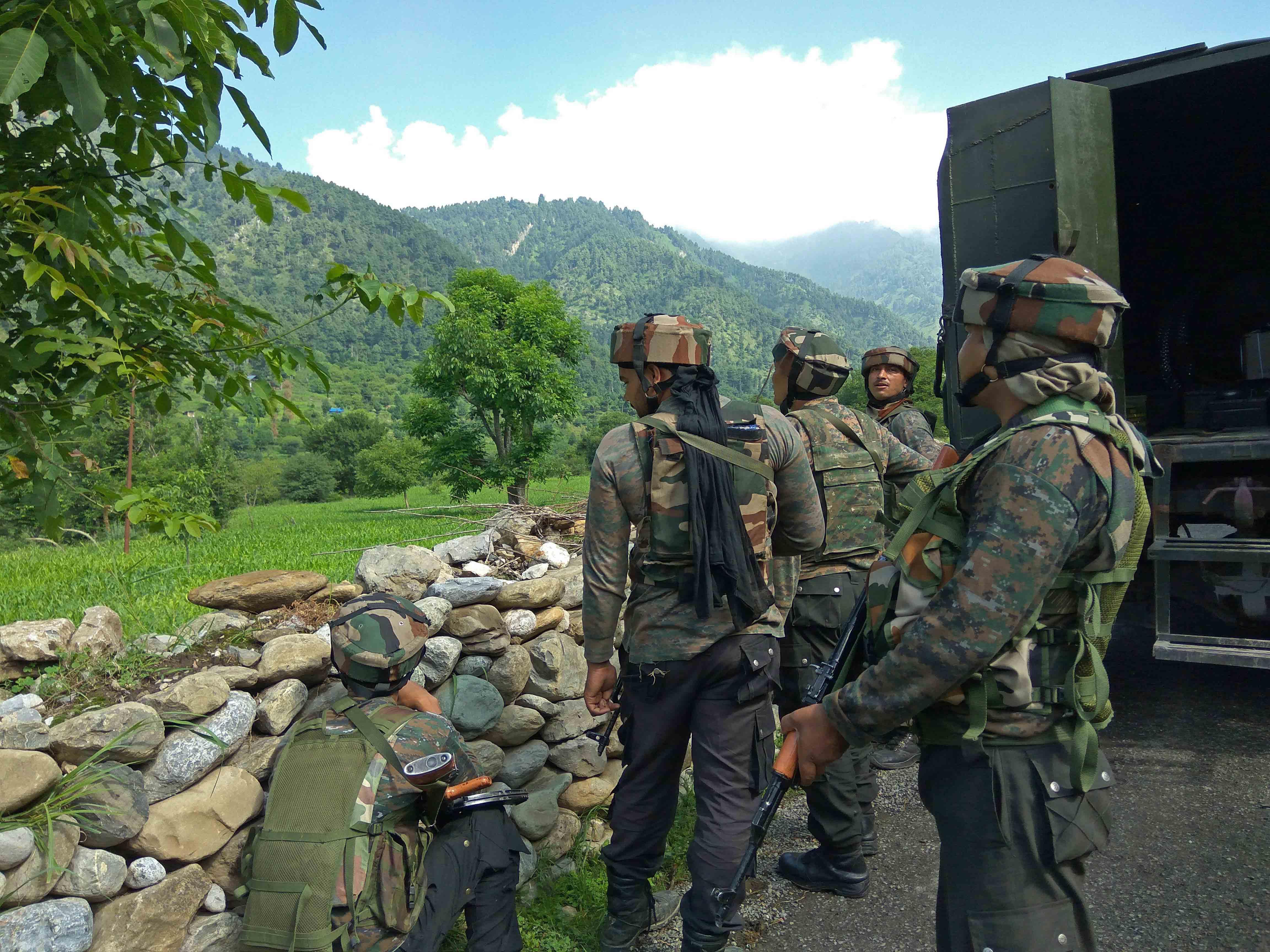 3 militants killed in Tral encounter