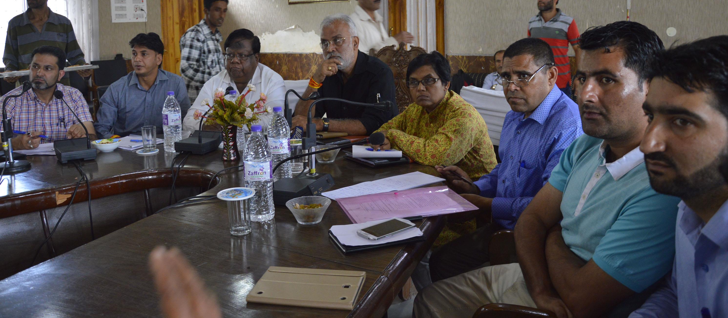 PCI team interacts with media-persons at Anantnag