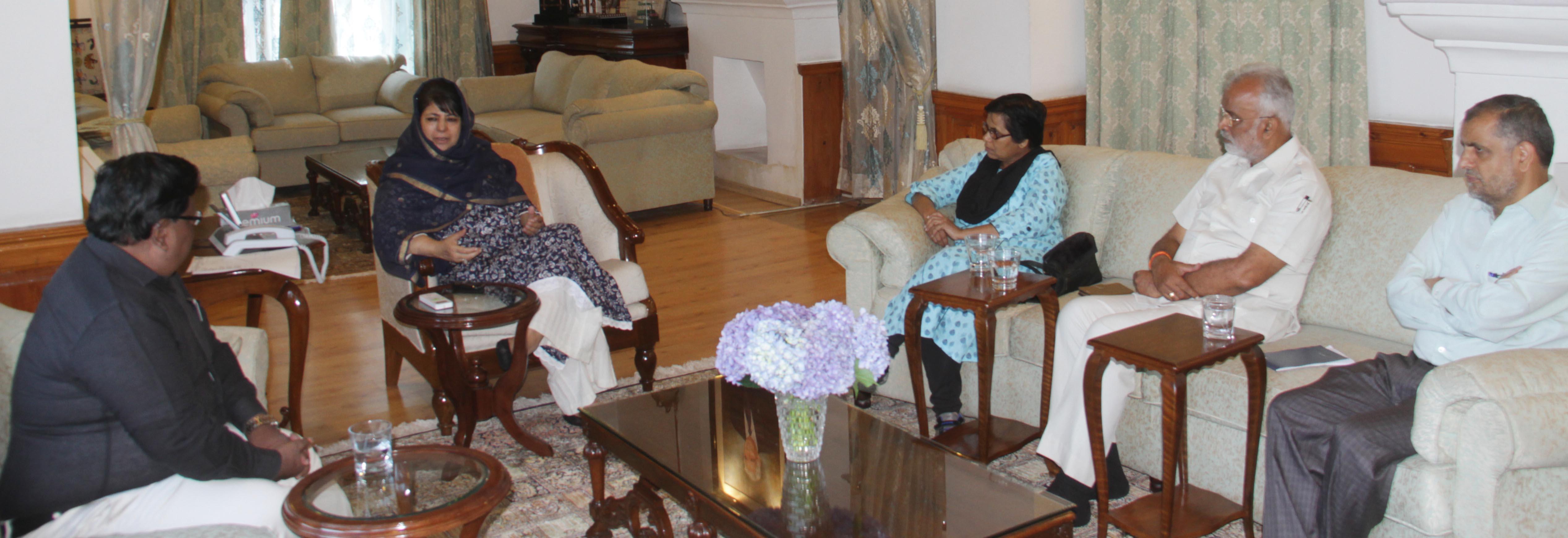 Mehbooba asks country’s media watchdogs to help in correct, contextual portrayal of JK