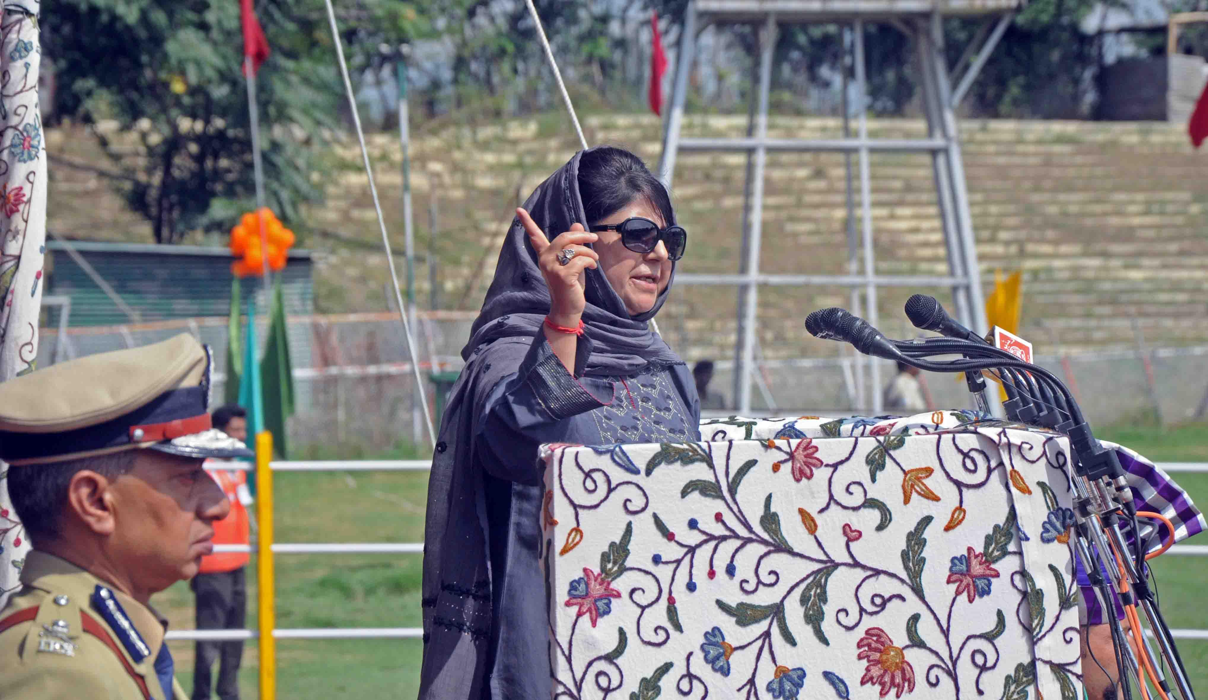 On Article 35 A, CM pins hope on Supreme Court, pitches for dialogue