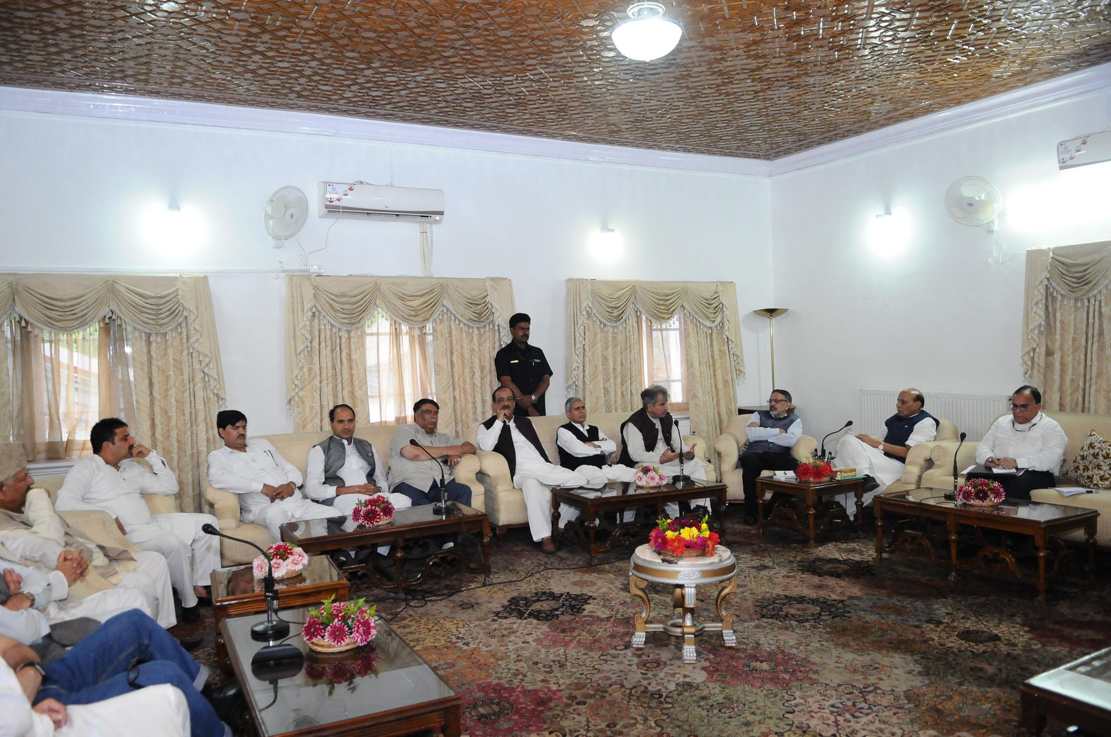 Political parties delegations meet Home Minister
