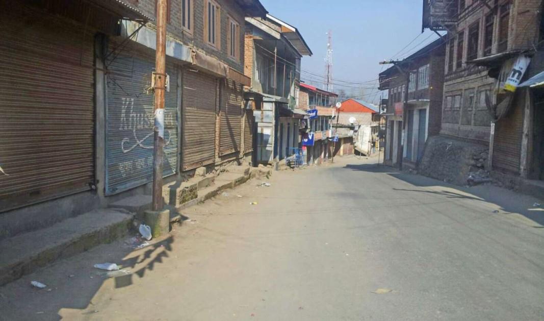 Tral shuts, mourns killing of civilians in a grenade attack