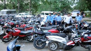 Govt tightens noose around traffic violators