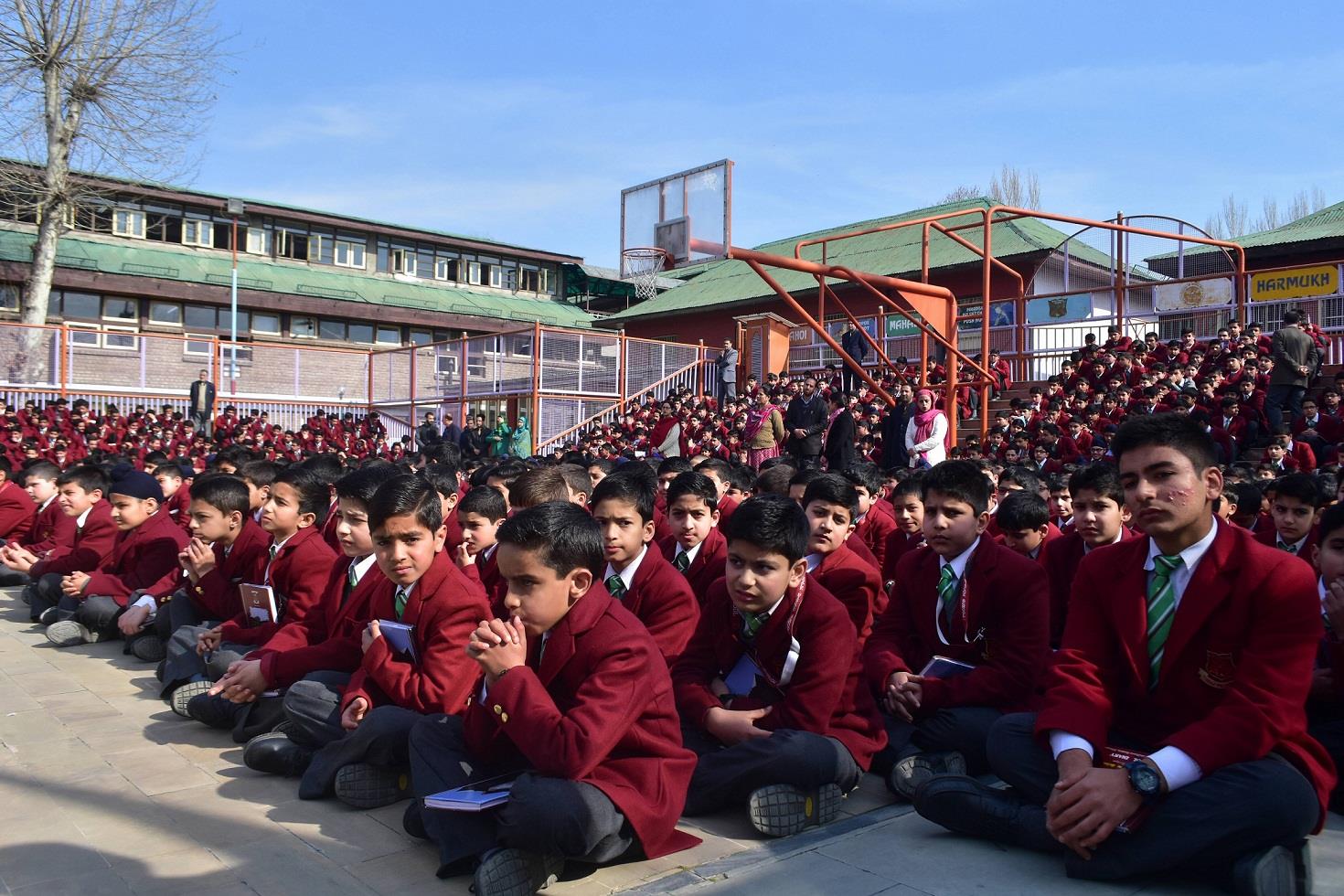 Schools reopen in central, northern districts after winter vacation