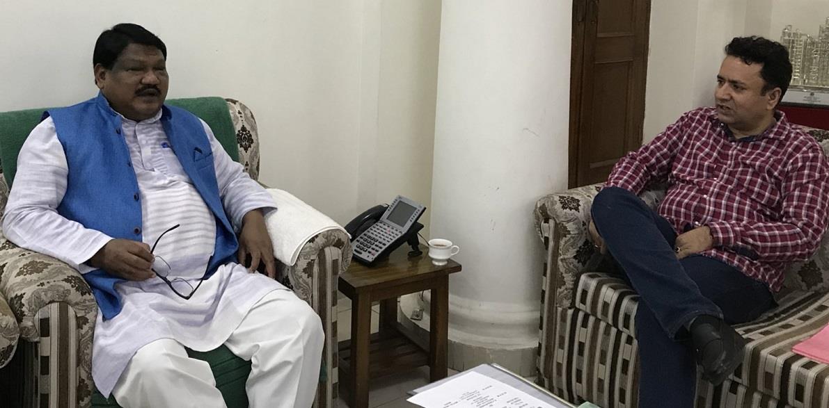 Zulfkar takes up J&K tribal welfare issues with GoI